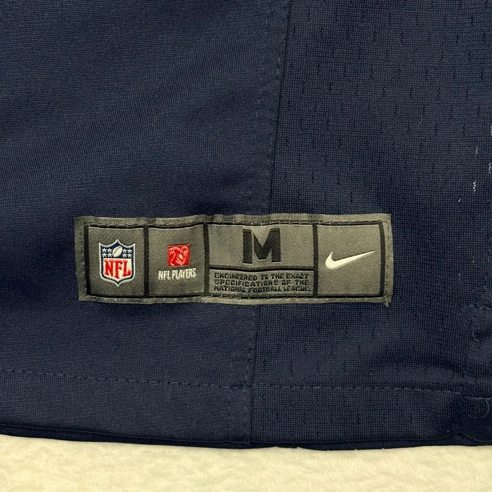 Nike excellent preowned